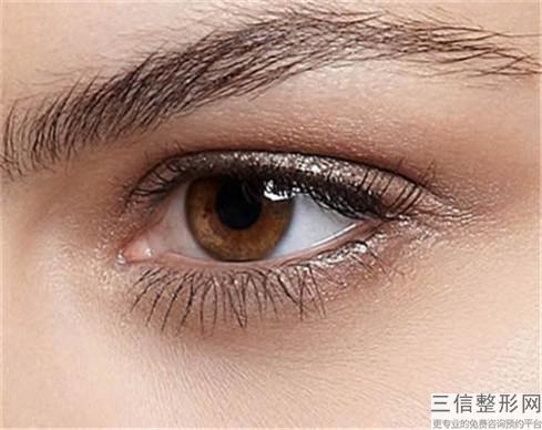 微針激光技術去除黑眼圈（black eye）見效果然明顯嗎？很疼對不對？